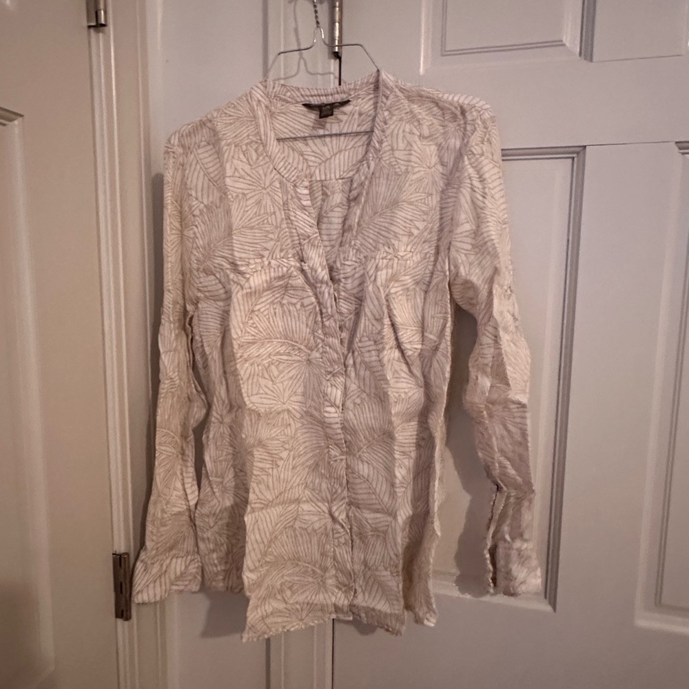 Tommy Bahama Cream Patterned Blouse
